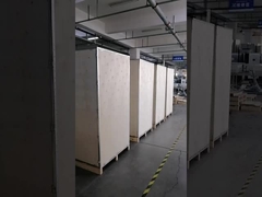 Pakiet stacji prądu stałego z drewnianą skrzynką