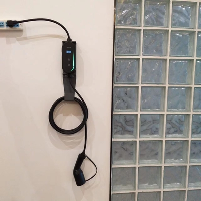 kupować 7.4kW 32A Portable EV Charger with IP67 & Delay Charging produkcja internetowa